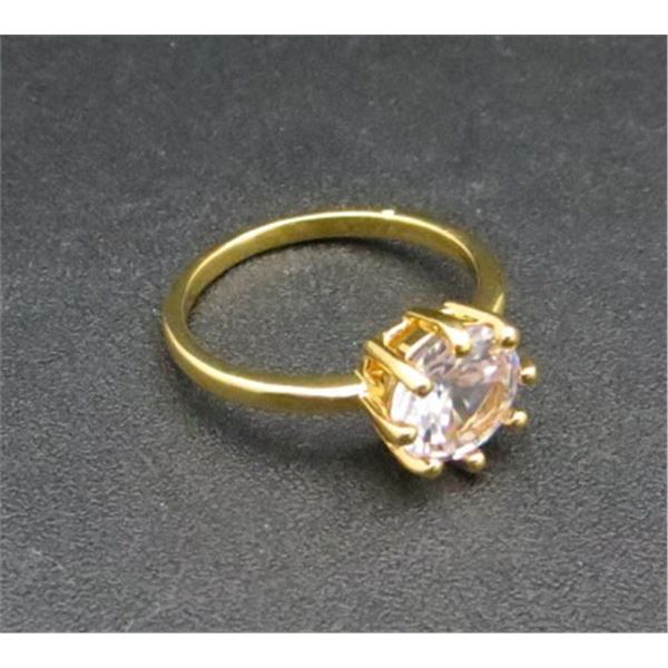 New Gold Tone & Stone Fashion Ring Size 7