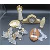 Image 2 : Estate Lot With Angel Wind Chime, Clock, Angel & More