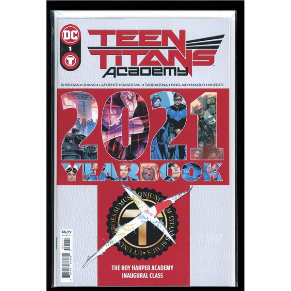 DC Teen Titans Academy 2021 yearbook #1 (new never read)