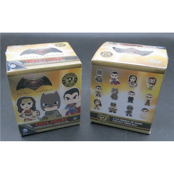 2 New Batman VS Superman Mystery Mini Figure Blind Boxes Sealed