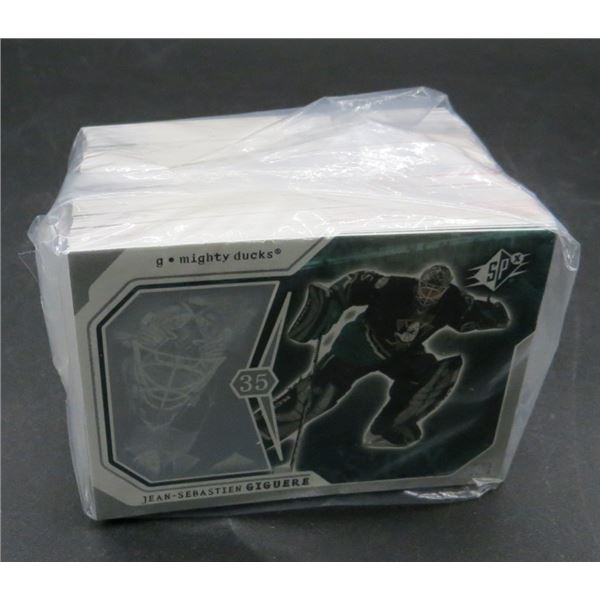 2003-04 SPx Hockey Complete Set 100 Cards BV $70