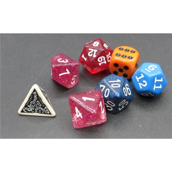 Lot of 7 New Roll playing Game RPG Dice