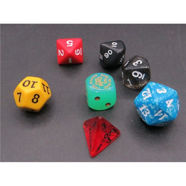 Lot of 7 New Roll playing Game RPG Dice