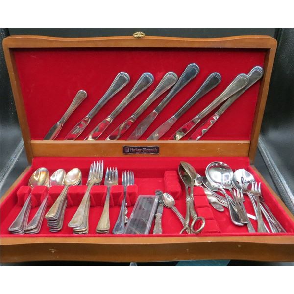 Heritage Silversmiths Silverware Set With Wood Box & Extra's