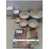 Image 1 : 5 Mixing Bowls, 2 Vacuum – sealed Containers, And Cutting Board
