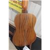 Image 8 : Ortega 4 String Uke Electric Acoustic Bass Guitar