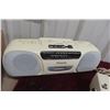 Image 2 : Vintage Sony AM FM Flip Clock Radio & Panasonic Boombox - working
