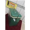 Image 3 : Vintage Coleman Metal Ice Box