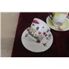 Image 2 : 6 Cups and Saucers in Box