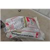 Image 1 : Can Dry All Purpose Absorbant 3/4+ Bag
