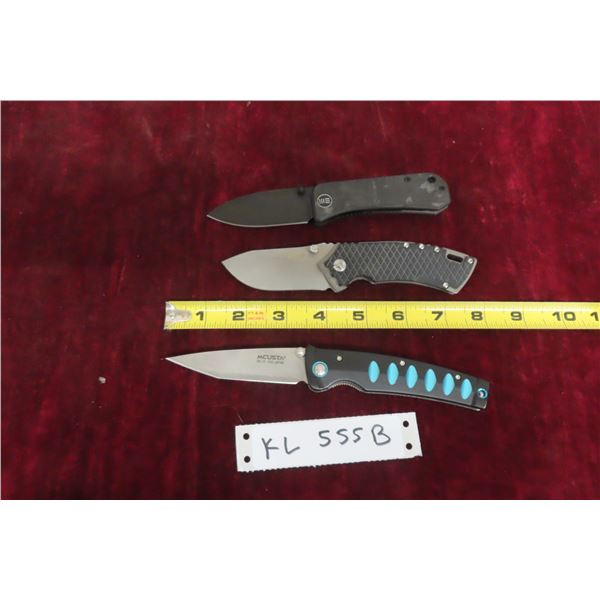 3 x Folding Pocket Knives 1) MCUSTA VG-10 1) Kizer 535VN 1) Banter 535VN