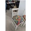 Image 3 : 4 Matching Kitchen Chairs 