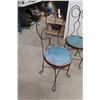 Image 2 : 4 Vintage Wrought Iron Chairs 