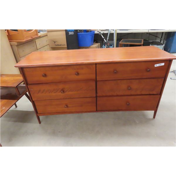 6 Drawer Dresser 31'' x 60'' x 20'' 
