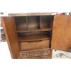 Image 7 : 2 Dressers (1) 54'' x 35'' x 18'' , (1) 31'' x 63'' x 18'' 