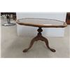 Image 1 : Chip and Dale Pedestal Stand (Tilt Top) 18'' x 
