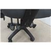 Image 6 : Office Chair - Appears New 