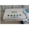 Image 2 : Wii Console Sports with Controls & 5 Games 