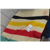 Image 3 : Hudson Bay Wool 4 Point Blanket with Tag