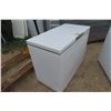 Image 2 : Danby Chest Deep Freeze 34'' x 22'' x 42'' 