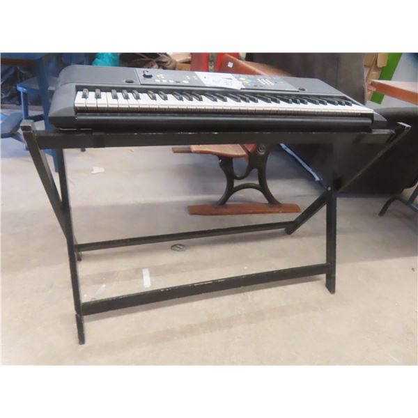 Yamaha E223 electronic keyboard with stand