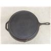 Image 2 : Large Cast Frying Pan 15 1/2'' 