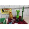 Image 1 : Genie Bottle, Vases, Candy Dish, Art Glass, Crystal & More 