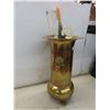 Image 1 : Vintage Brass Umbrella Stand With 5 Umbrellas, 32" High