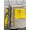 Image 3 : Caulking Guns, Trowels, Levels, Square +