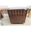 Image 1 : Dresser 38'' x 34'' x 18'' 