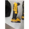 Image 8 : 4 Dewalt 20V Tools : DCD740 3/8'' Angle Drill, DCS356 Oscillating Multi Tool,