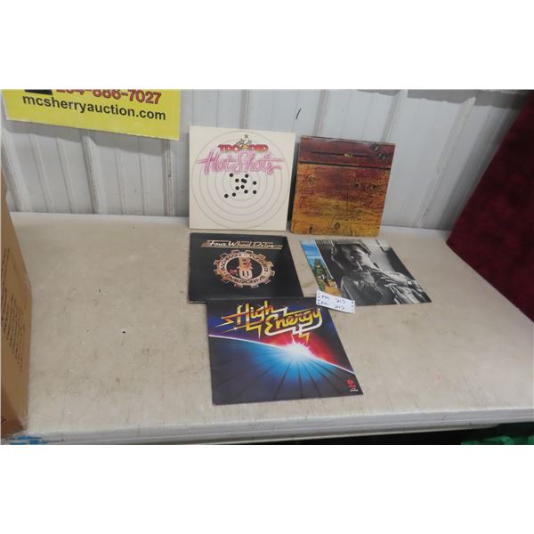 5 Records: Alice Cooper, Trooper, Street Heart & Others 