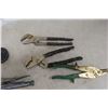 Image 2 : Hack Saw, Vice Grips, Pliers, Cutters, Wire Brush & More 