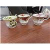Image 5 : 24-pcs Royal Albert China American Beauty, Old Country Roses, Coronet, and Rosemary Patterns +