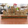 Image 2 : Unique Decorative Chess Set