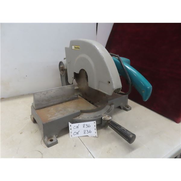 Makita Miter Saw (working)