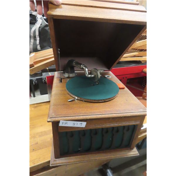 Tabletop Gramophone