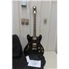 Image 1 : Vintage Xaviere XV-900 Hollow Body Electric Guitar with Soft Case 