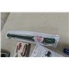 Image 8 : New Music Accessories : Guitar Hanger, Guitar Strap, Strings, 