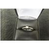 Image 2 : 10k White Gold & Diamond Size 8 Ring 2.3grams 