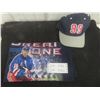 Image 1 : Vintage Wayne Gretzky T-Shirt and Hat