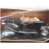 Image 2 : 1934 Ford Coupe Convertible 1:24 Die-Cast Car