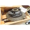 Image 4 : Oliver 77 Tractor Crown and Pinion
