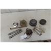 Image 1 : Schrader Tire Pressure Gauge, 2 x Compass, Old Dash Auto Gauge +