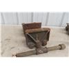 Image 4 : 2 x Richards-Wilcox Wood Vise