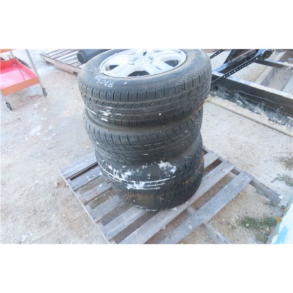Four Tires And Rims, 205/70R15, Off Honda CR-V