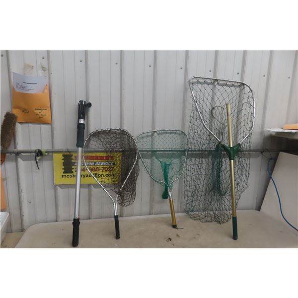 3 Fishing Scoop Nets + Trolling Handle