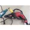 Image 3 : 4 Power Tools: Milwaukee Hammer Drill and 1/2" Drills (x2); Makita Disc Grinder