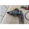 Image 2 : 5 Power Tools: Bosch Hammer Drill; 4x 1/2" Drills (Milwaukee, DeWalt & Bosch)