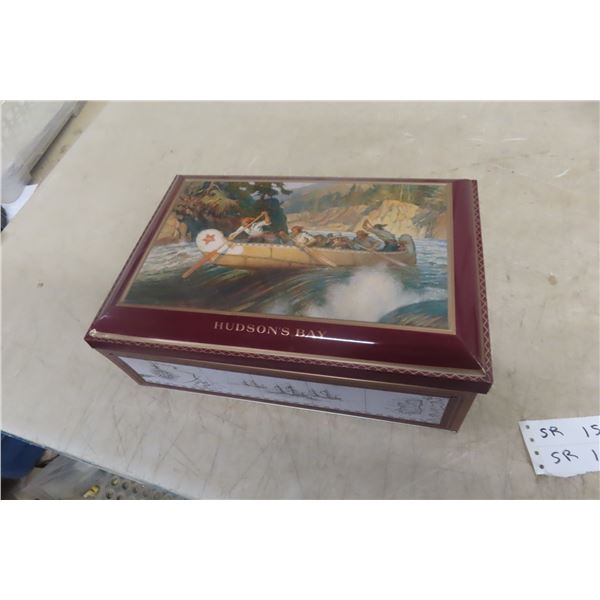Hudson Bay Tin With Sterio Scope; 100+ Viewing Cards